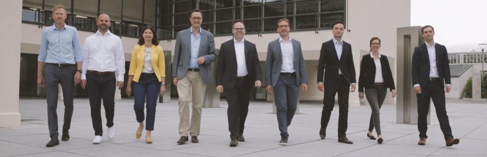 The interdisciplinary research team of the RTG DPE (from left to right): M. Grimm, S. Bauernschuster, C. Häussler, A. König (dep. speaker), J. Krämer (speaker), J. Schumann, T. Widjaja, H. Schmid-Petri, D. Schnurr